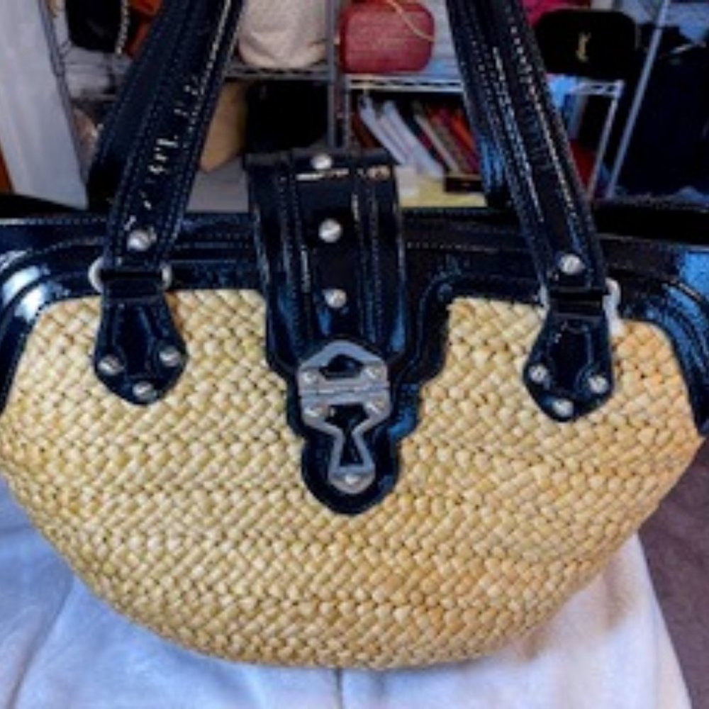Michael Michael Kors EUC Black Patent Santorini Bag
